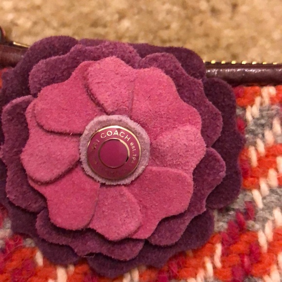 Coach Shoulder Bag Chevron Size OS Color Purple Orange - Picture 8 of 10